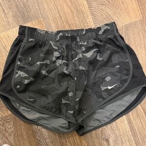 Nike Women's Black and Gray Camo Athletic Shorts